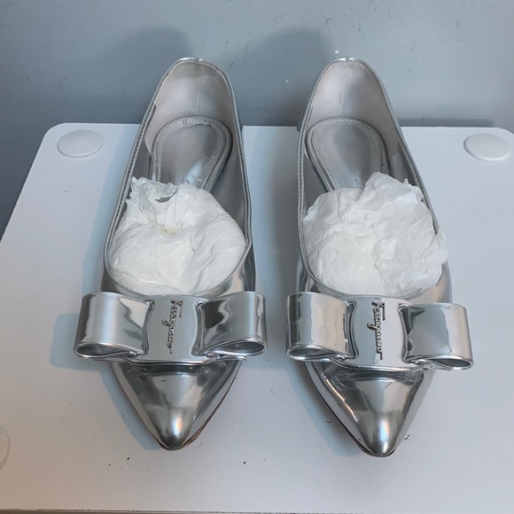 Salvatore Ferragamo Shoes - ❌sold❌ Authentic Ferragamo Viva leather silver mirror flats